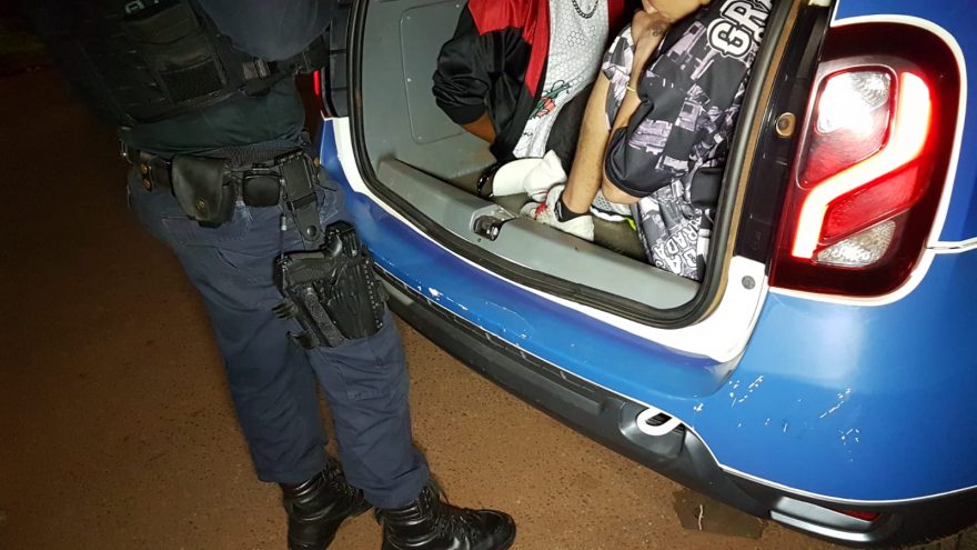 Veículo é furtado nas proximidades de estabelecimento no Centro e quatro são detidos pela GM