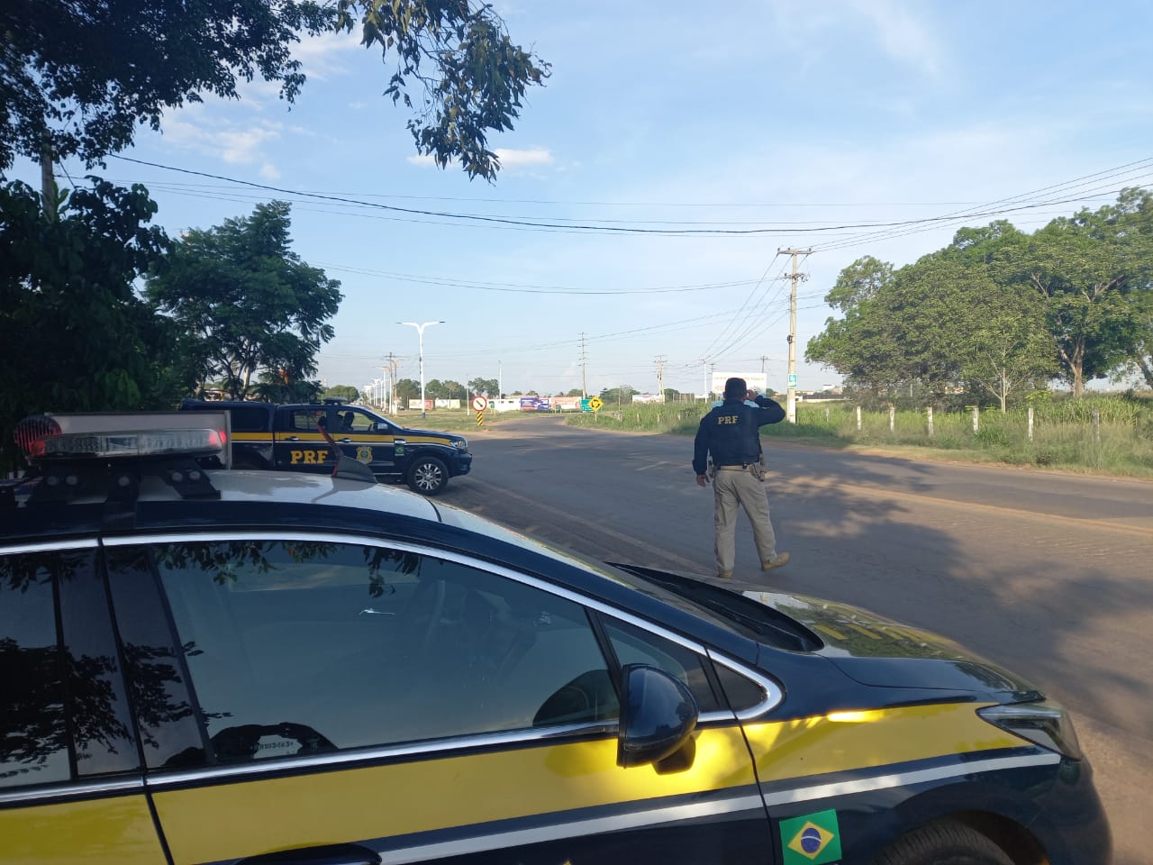 Condutor é flagrado pela PRF portando espingarda artesanal