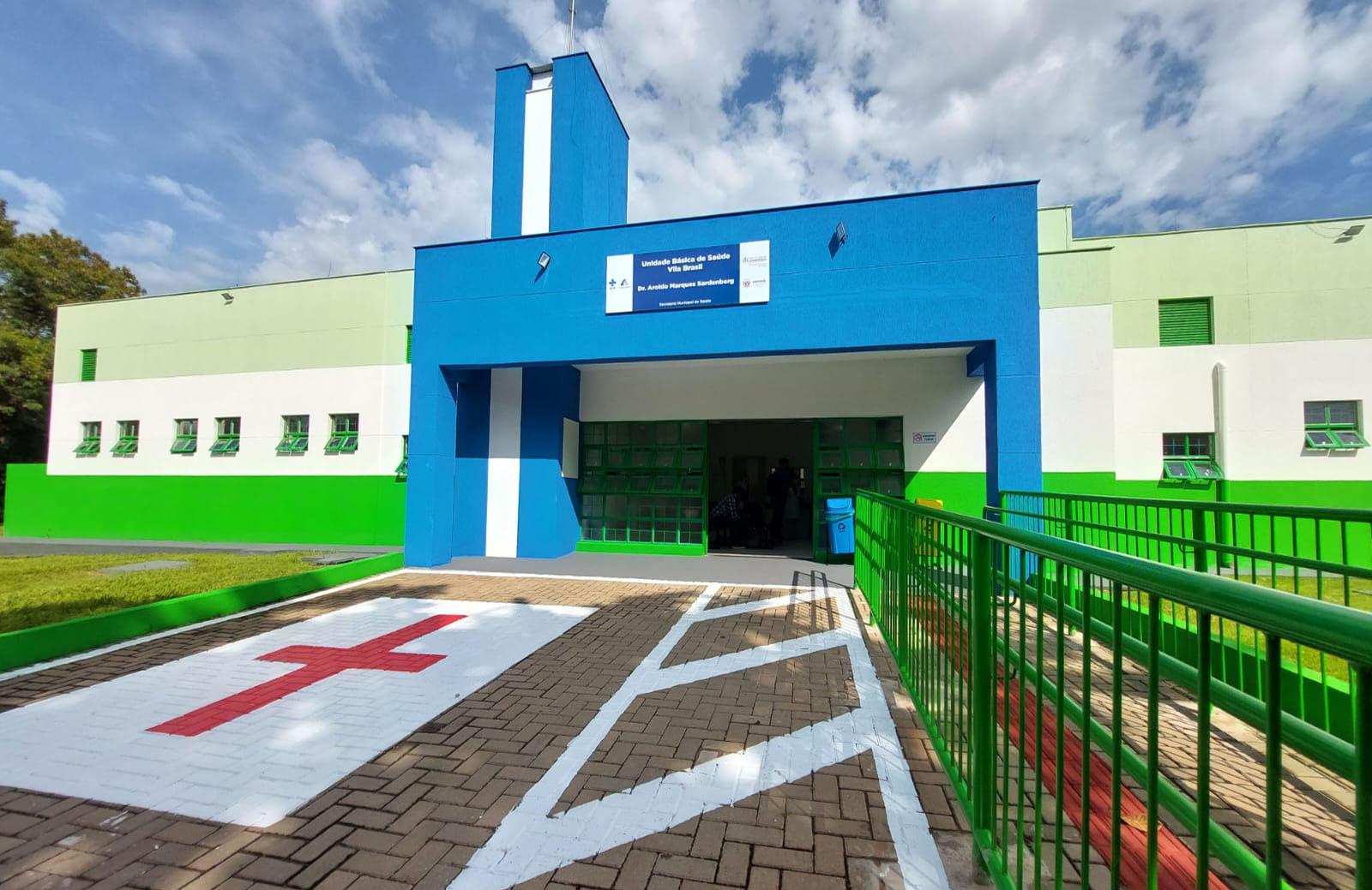 Prefeitura entrega UBS da Vila Brasil para a comunidade totalmente reformada Prefeitura entrega UBS da Vila Brasil para a comunidade totalmente reformada