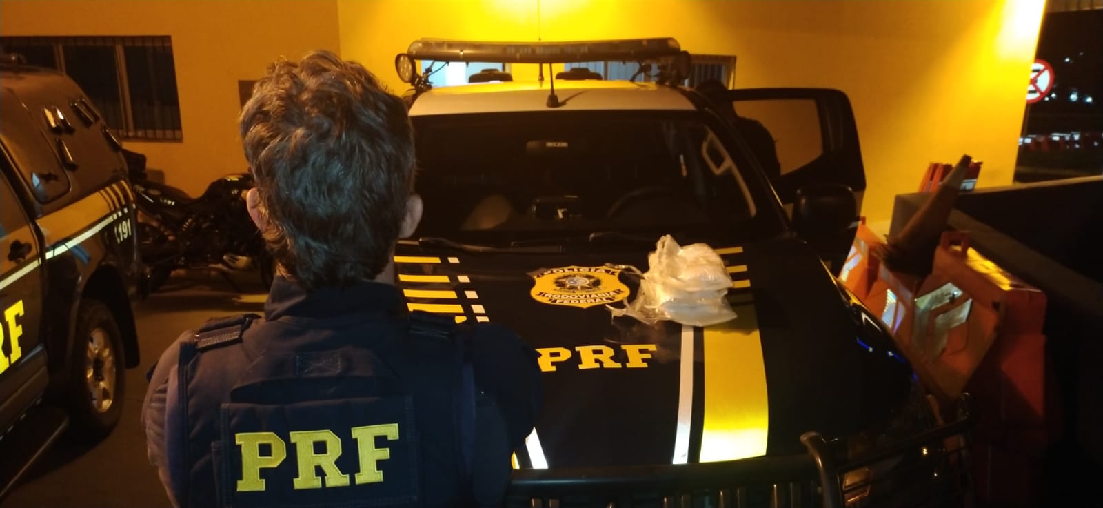Em São Paulo, PRF prende indivíduo portando cocaína junto ao corpo na BR 116 – Dutra