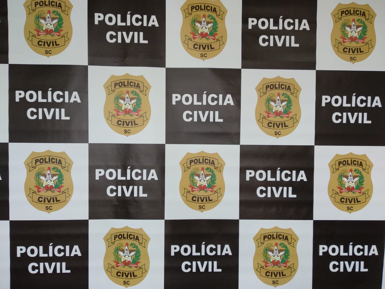 Polícia Civil deflagra operação em combate a roubos em Itajaí e realiza prisão