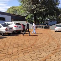 Imagem referente a PM suspeito de envolvimento na morte de Josival Cardoso Santos se apresenta à DH acompanhado de advogado