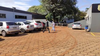 PM suspeito de envolvimento na morte de Josival Cardoso Santos se apresenta à DH acompanhado de advogado