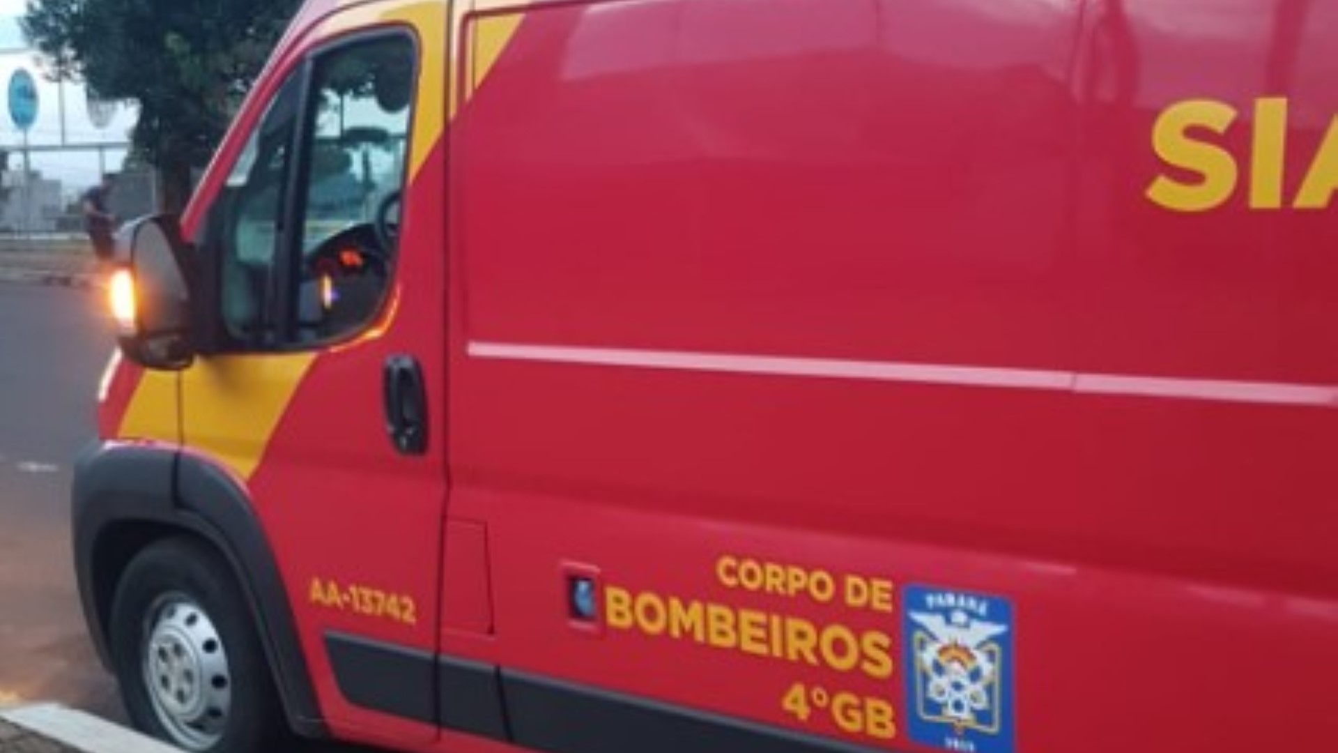 Siate é mobilizado para atender vítima de queda de plano elevado