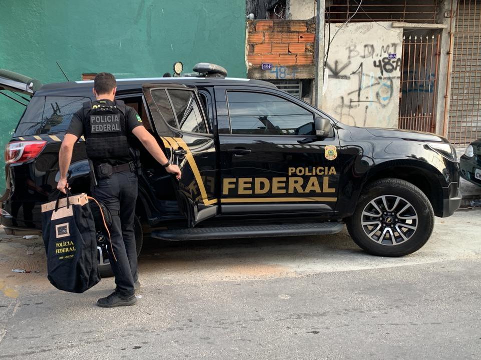 PF investiga concessão fraudulenta de benefícios previdenciários