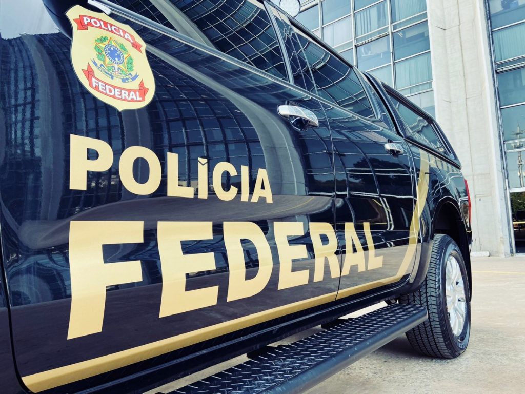 PF prende envolvidos em roubo de carga dos Correios