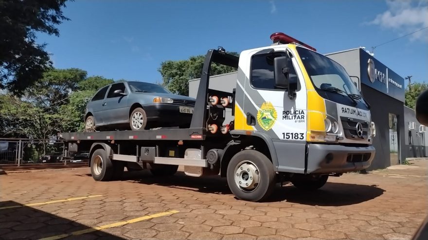 Gol com alerta de furto é recuperado pela PM em Cascavel
