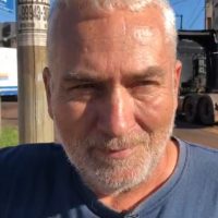 Imagem referente a Após acidente fatal, morador diz que o trânsito é perigoso e tem medo de sair de moto