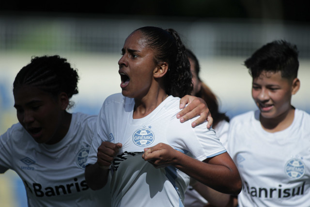 Grêmio goleia Cresspom no Campeonato Brasileiro Feminino Sub-17 