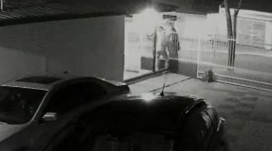 Veja imagens: Residência é furtada no Bairro Turisparque