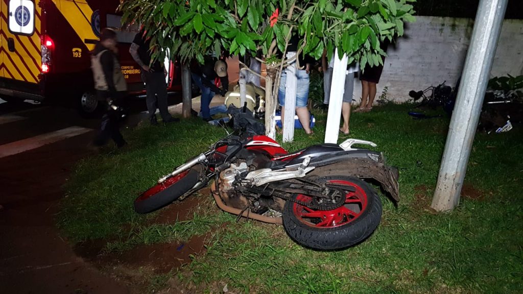Motos colidem na Rua Manaus e condutores se ferem