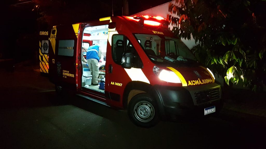 Idosa fica ferida ao sofrer queda em residência no Bairro Brasília, em Cascavel