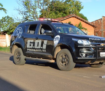 Policiais civis capturam dois foragidos da justiça em Campo Grande
