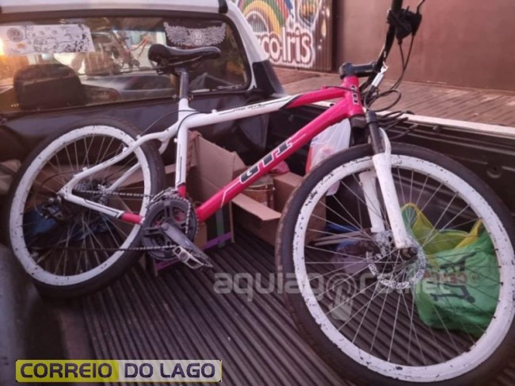 Motorista abre porta de carro e atinge ciclista em Marechal Cândido Rondon