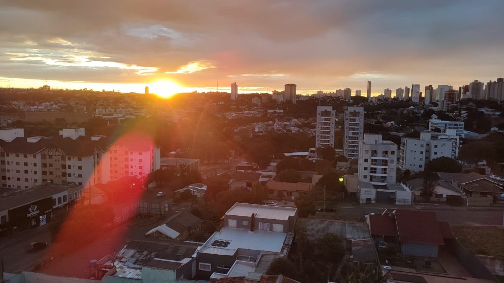 Sol volta a brilhar e temperatura chega aos 24º C em Cascavel neste domingo