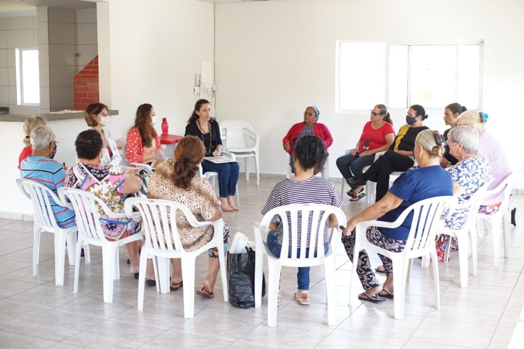 Moradores do Condomínio do Idoso ganham acompanhamento nutricional oferecido pela Secretaria de Saúde de Foz do Iguaçu