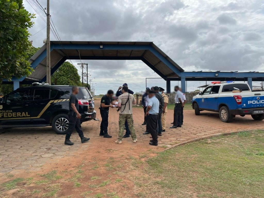 PF, com apoio de autoridades guianenses, efetuam a prisão de estrangeiro foragido da Justiça brasileira, condenado por tráfico internacional de drogas