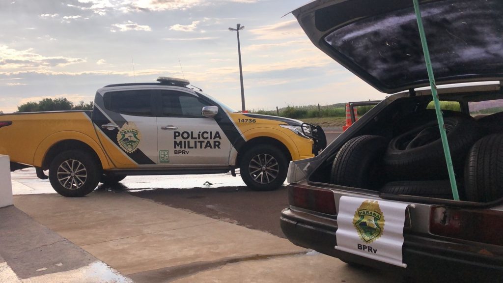 Sessenta pneus são apreendidos em Perobal Sessenta pneus são apreendidos em Perobal