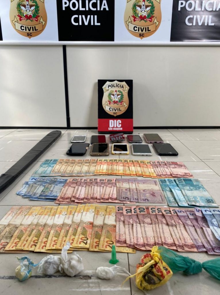 Polícia Civil realiza operação em combate ao tráfico de drogas e efetua prisões em São Joaquim