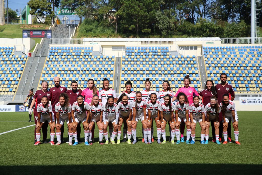 Base feminina busca vaga na final do Brasileiro Sub-17