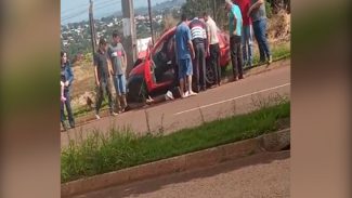 Acidente com morte no Pacaembu: Vídeo mostra 'populares' retirando vítima do carro e iniciando massagem cardíaca