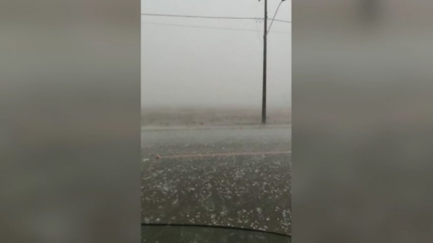 Tempestades severas podem atingir Cascavel na noite de hoje; veja estragos na região por conta de granizos
