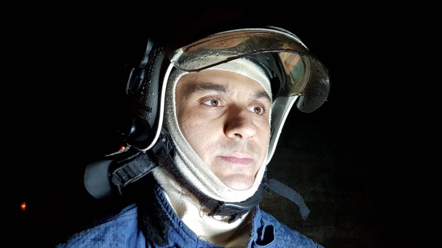 Tenente Willian Risardi fala sobre o trabalho dos militares ao apagar incêndio em resíduos hospitalares