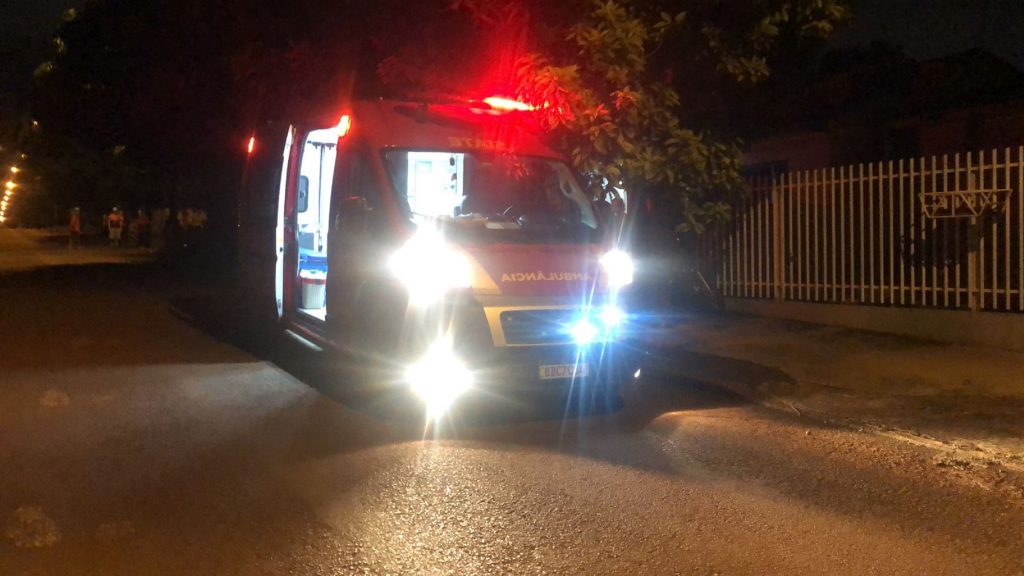 Homem de 57 anos sofre queda e fica ferido no Bairro Santa Cruz, em Cascavel Homem de 57 anos sofre queda e fica ferido no Bairro Santa Cruz, em Cascavel