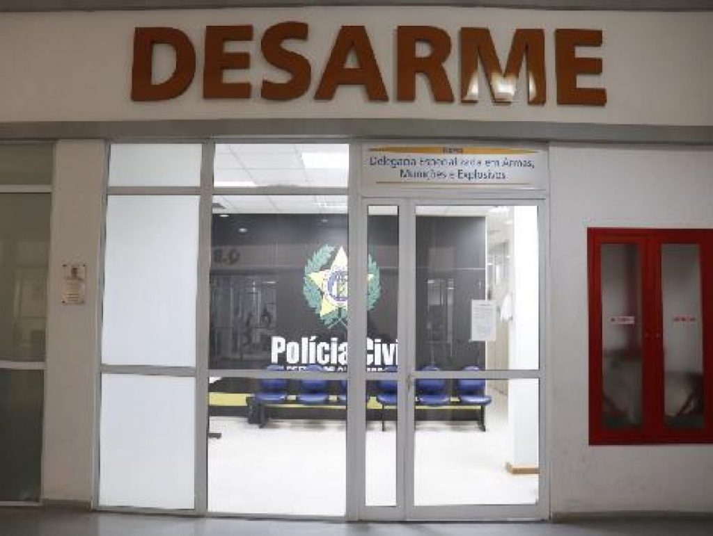 Polícia Civil prende líder do tráfico do Mato Grosso do Sul em hotel de Copacabana