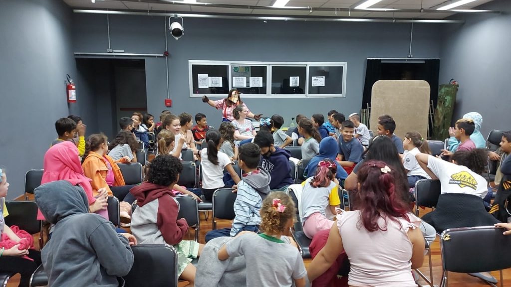 Toledo – Atividade no CEU das Artes encerra Semana do Livro Infantil em Toledo