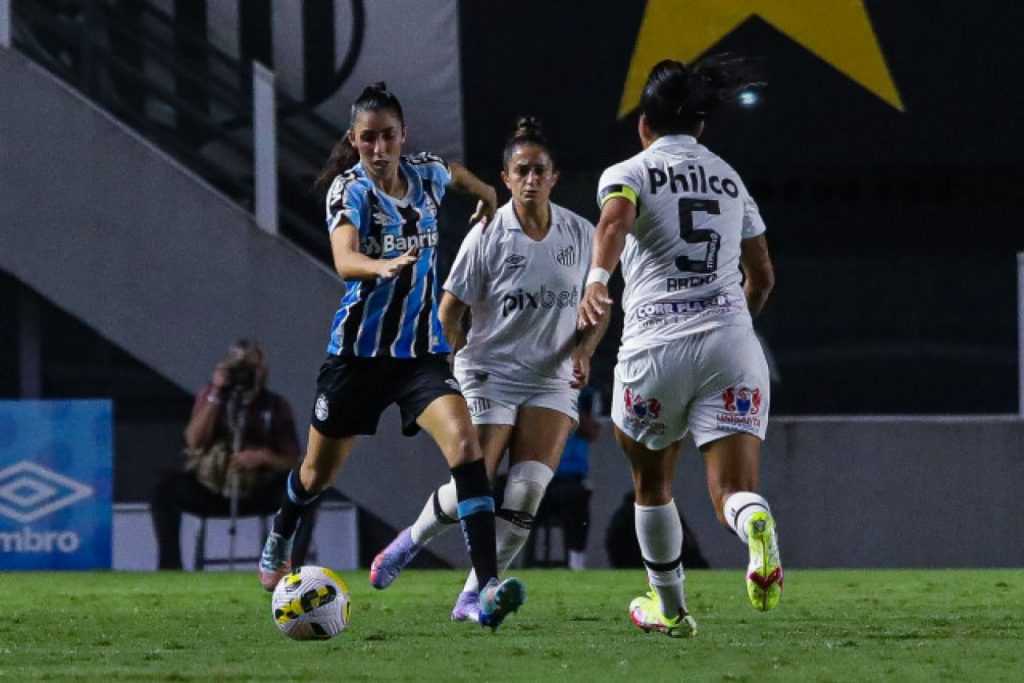 Fora de casa, Gurias Gremistas são superadas pelo Santos
