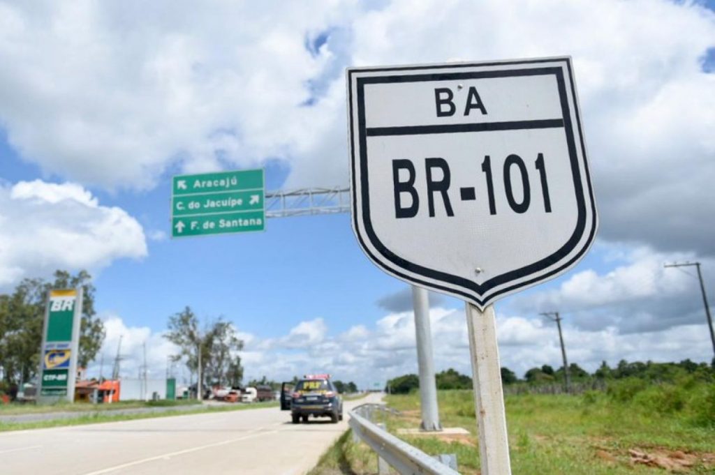 Trecho duplicado da BR-101/BA vai facilitar escoamento da produção industrial de Feira de Santana