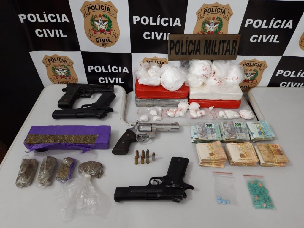 Operação conjunta prende suspeitos de homicídios em São Francisco do Sul