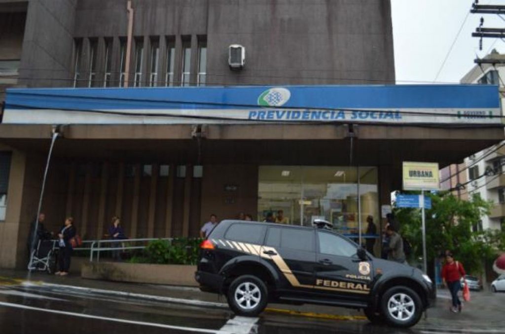 Polícia Federal prende fraudador do INSS em Santa Maria