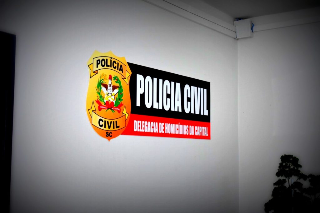 Polícia Civil prende suspeito pela morte de técnica de enfermagem em Florianópolis