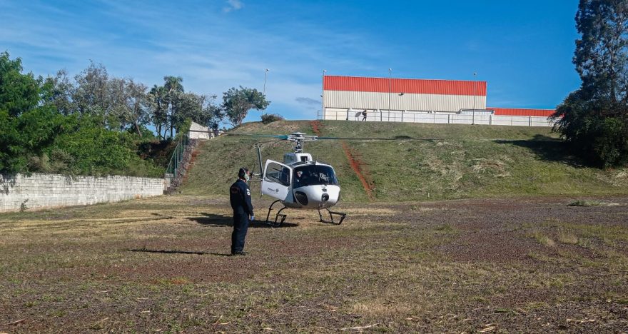 Paciente com dengue hemorrágica é transferido às pressas ao Hospital Universitário