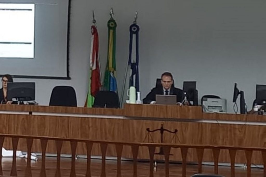 Réu é condenado a 26 anos por esfaquear homem que foi apartar briga entre casal