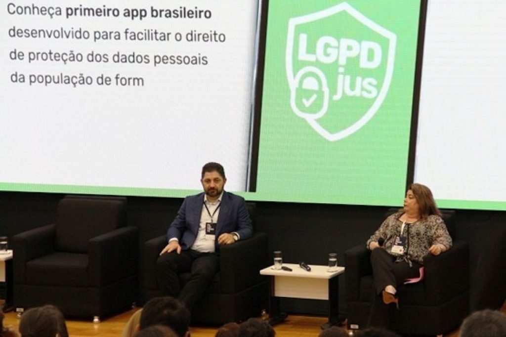 Aplicativo LGPDJus é apresentado como case de sucesso no primeiro dia do Enastic
