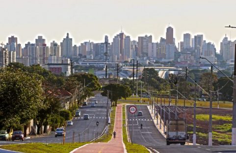 Imagem referente a Programa Compra Londrina vence prêmio InovaCidade 2022