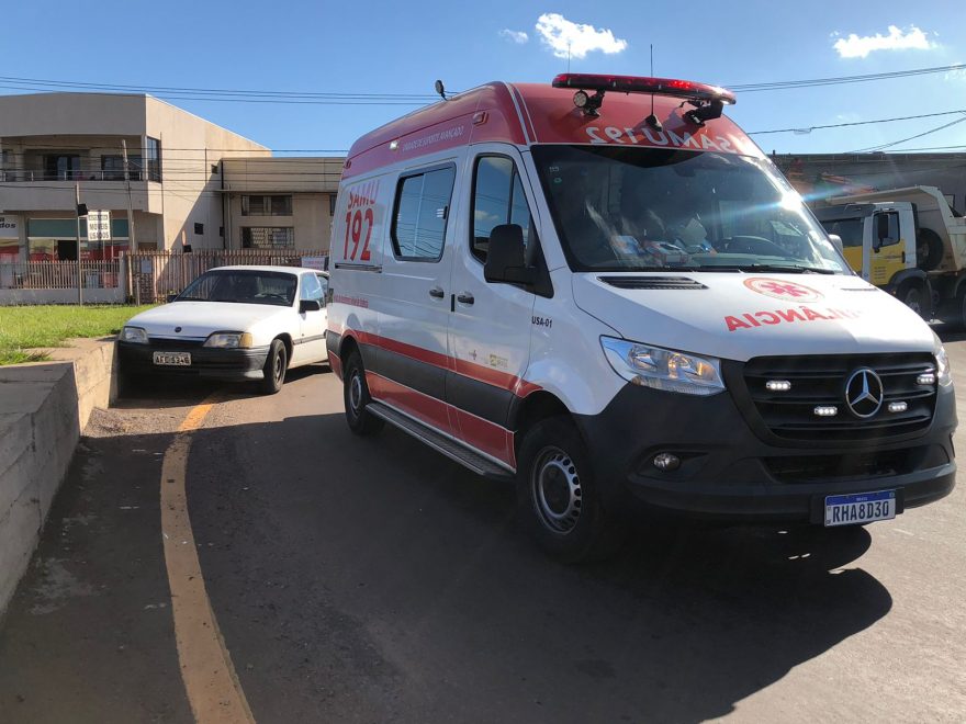 Depois de sofrer mal súbito por suspeita de infarto, motorista se envolve em colisão na Carlos Gomes