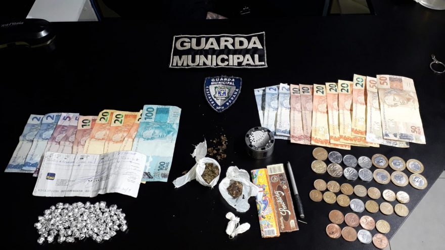 GM prende indivíduo que estaria comercializando drogas no Terminal Oeste; um usuário também foi detido