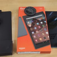 Imagem referente a Tablet é encontrado com suspeito de participação no assalto à loja de eletrônicos