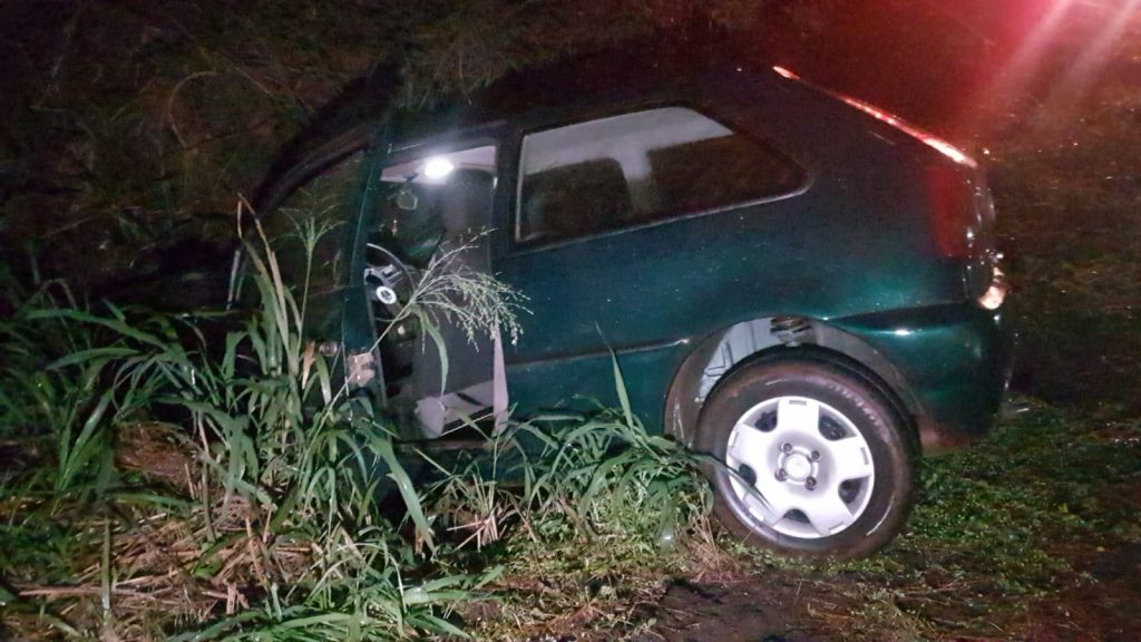 Quatro mulheres ficam feridas após saída de pista na rodovia PR-180