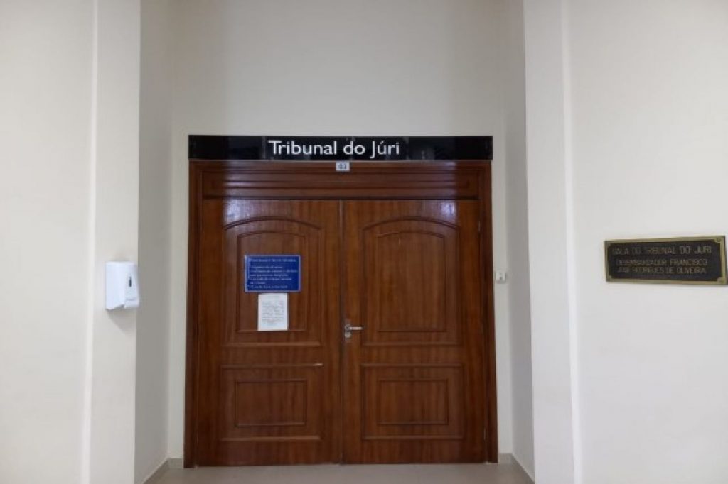Facções criminosas estão presentes em 60% dos júris marcados para maio em Joinville