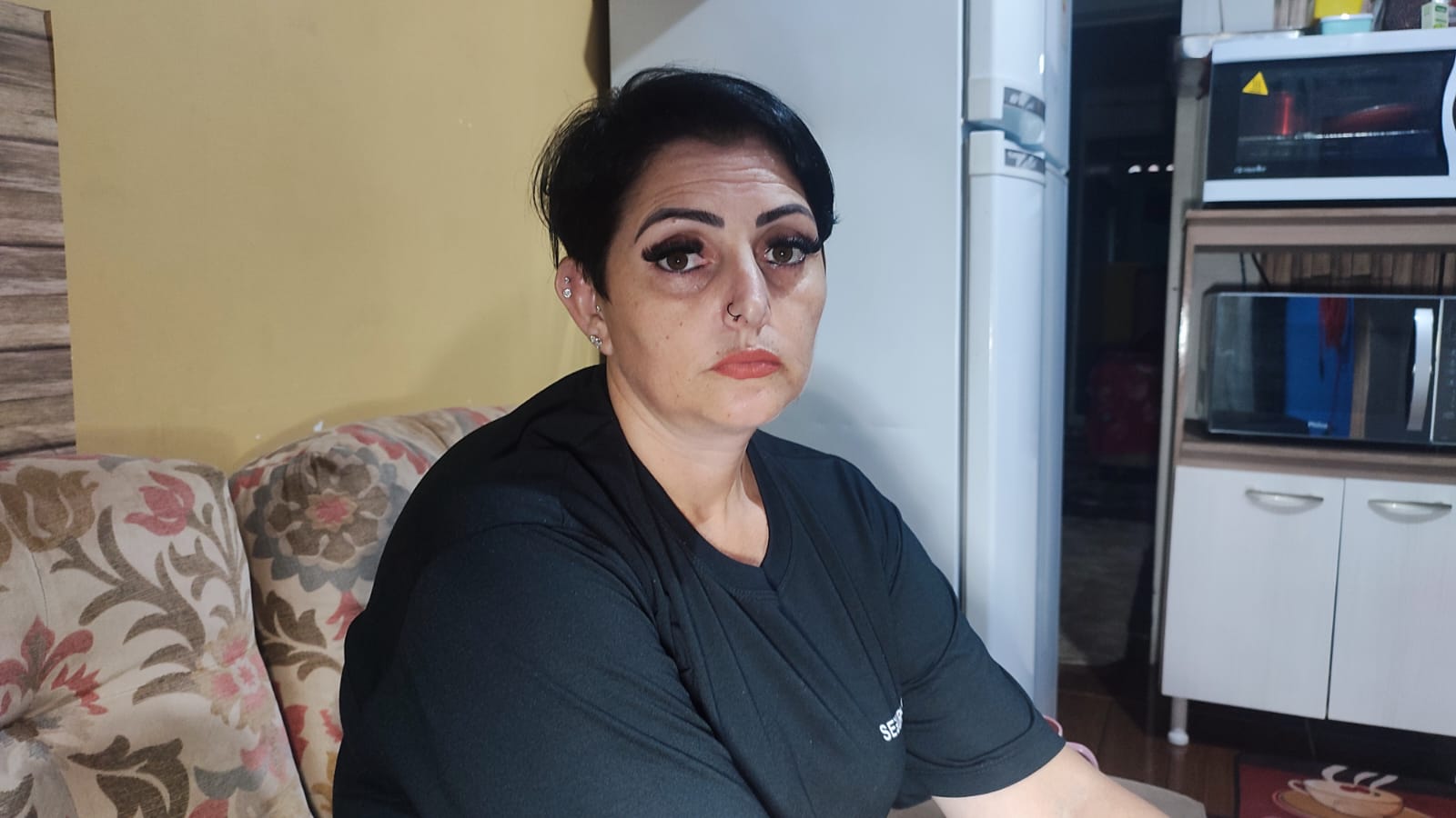 Angustiada, mãe relata caso em que