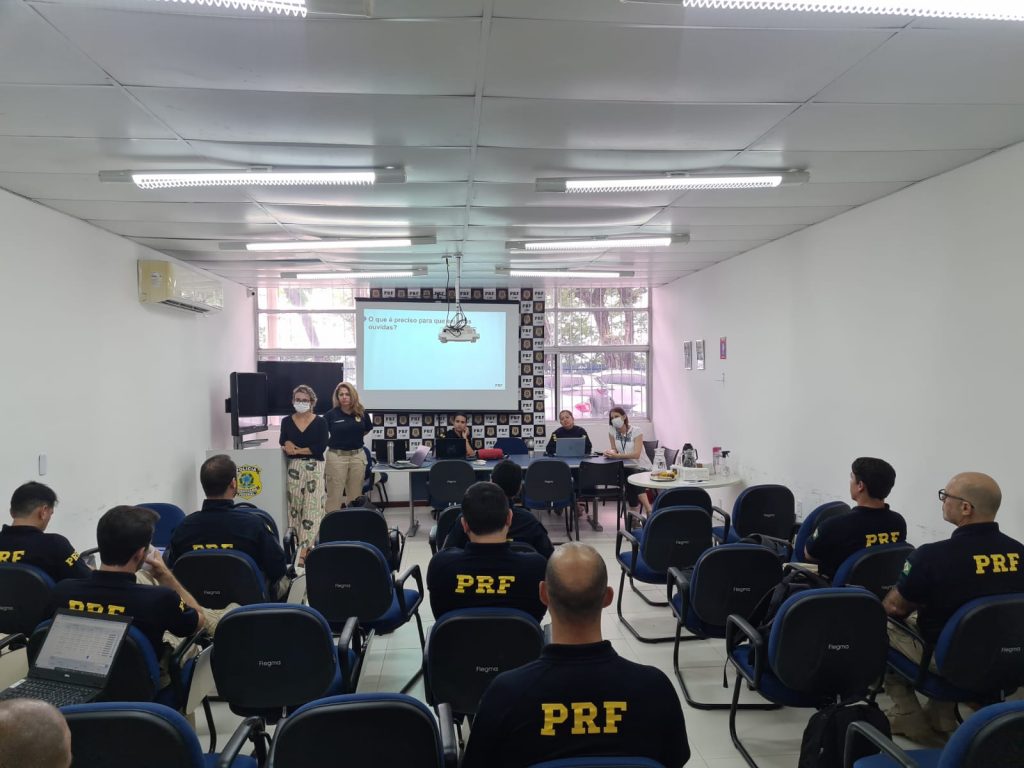 Comissão Estadual dos Direitos da Mulher participa de Workshop da PRF em Pernambuco