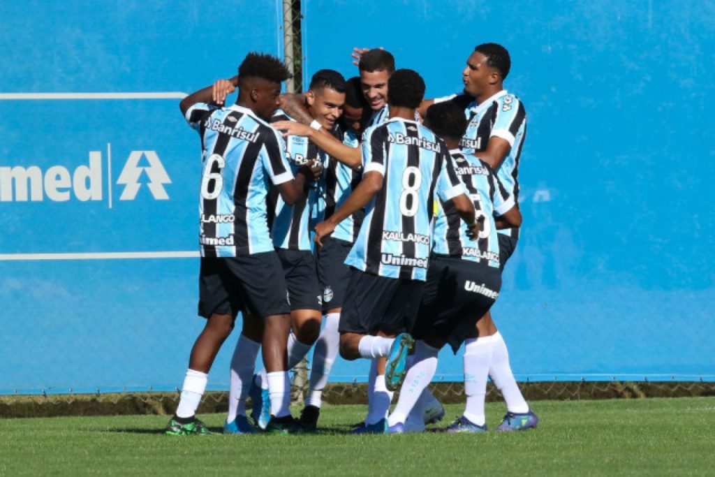 Grêmio bate o Marau fora de casa e segue na liderança do Estadual Sub-20