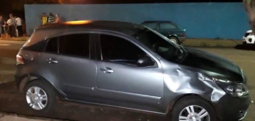Agile atinge ciclista no Bairro Floresta, em Cascavel