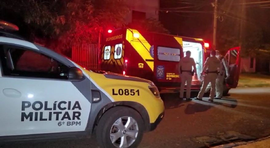 Homem dá soco em vidro de carro e fica ferido no Bairro Nova Cidade