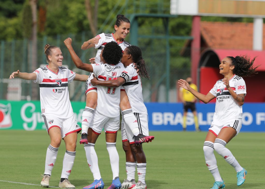 Com San-São feminino na Vila Belmiro, Tricolor conhece sequência de tabela